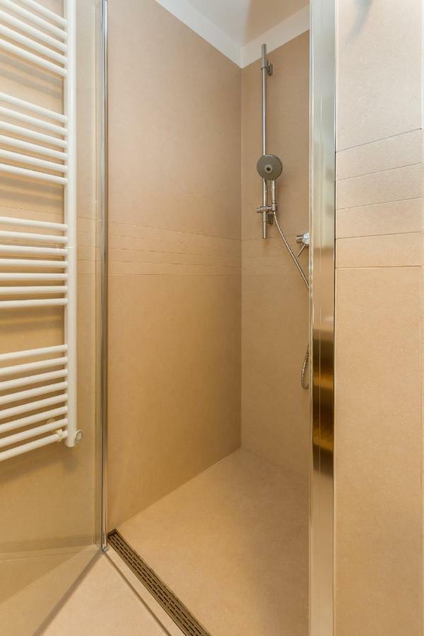 Apartments Lux By Locap Group بورتوروز المظهر الخارجي الصورة